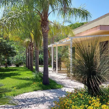 Apart-hotel Masseria 3*