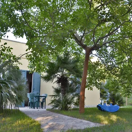 Masseria Aparthotel Torre dell'Orso