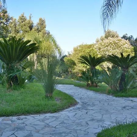 Aparthotel Masseria 3*