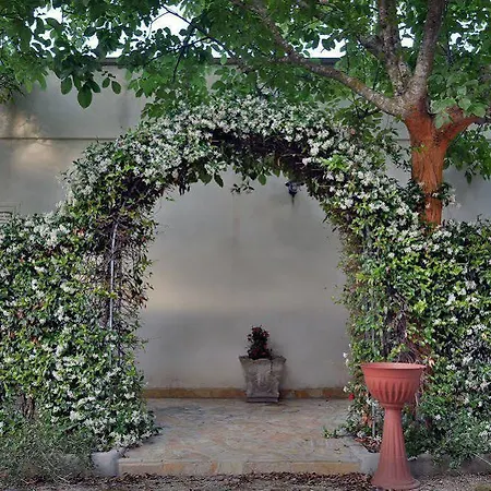 Apart-hotel Masseria 3*