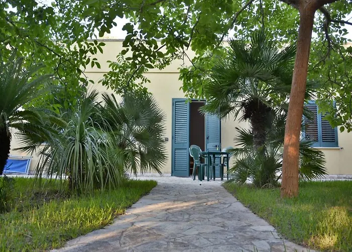 Masseria Aparthotel Torre dell'Orso